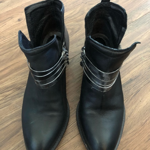 DIBA Skyler Booties - good condition with LOTS of wear left! - Picture 3 of 9